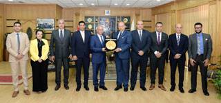 A delegation from the Embassy of the State of Iraq visits Mansoura University to discuss ways of cooperation